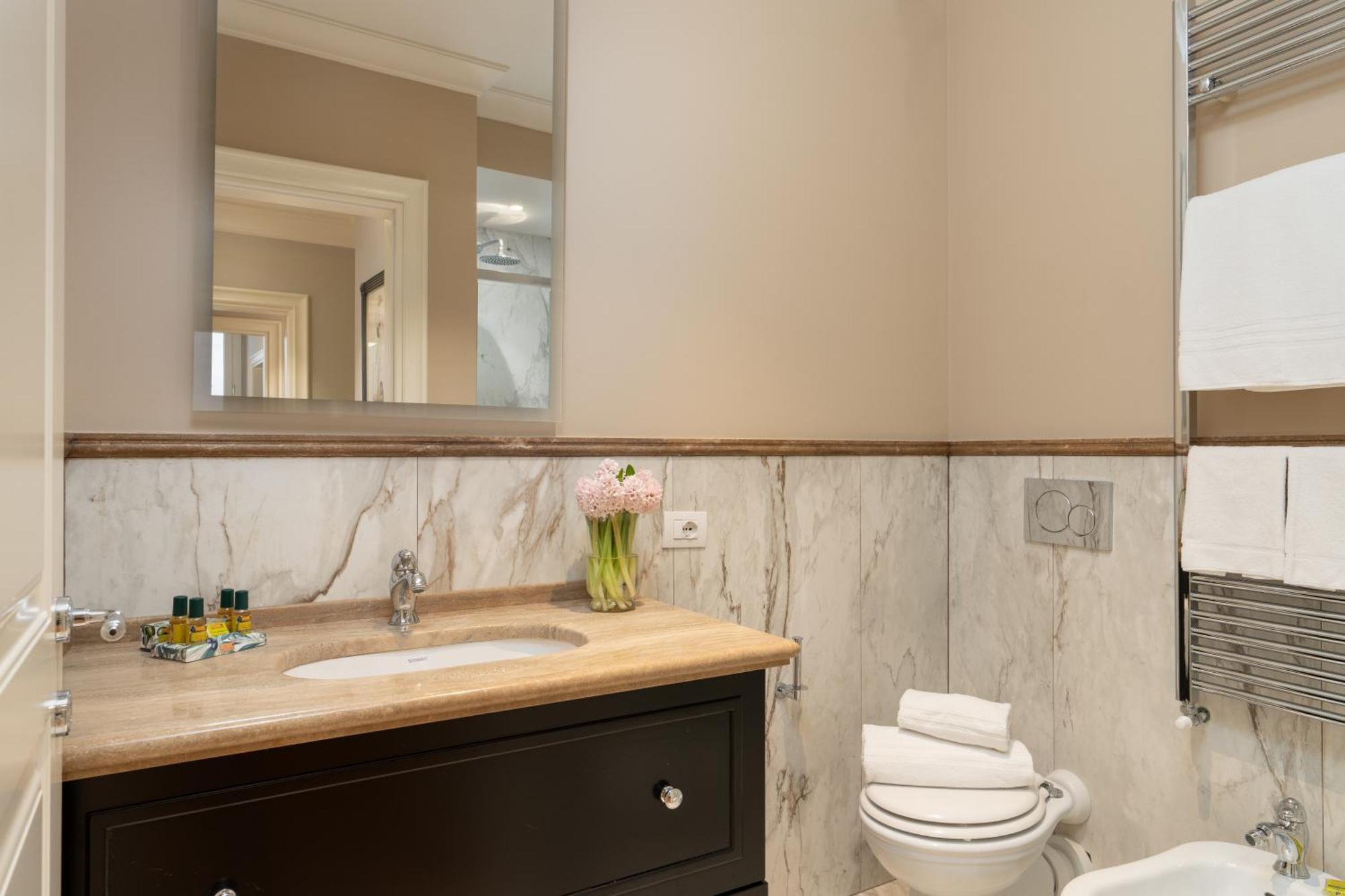 Palazzo Pazzi Vitali Luxury In Appartement