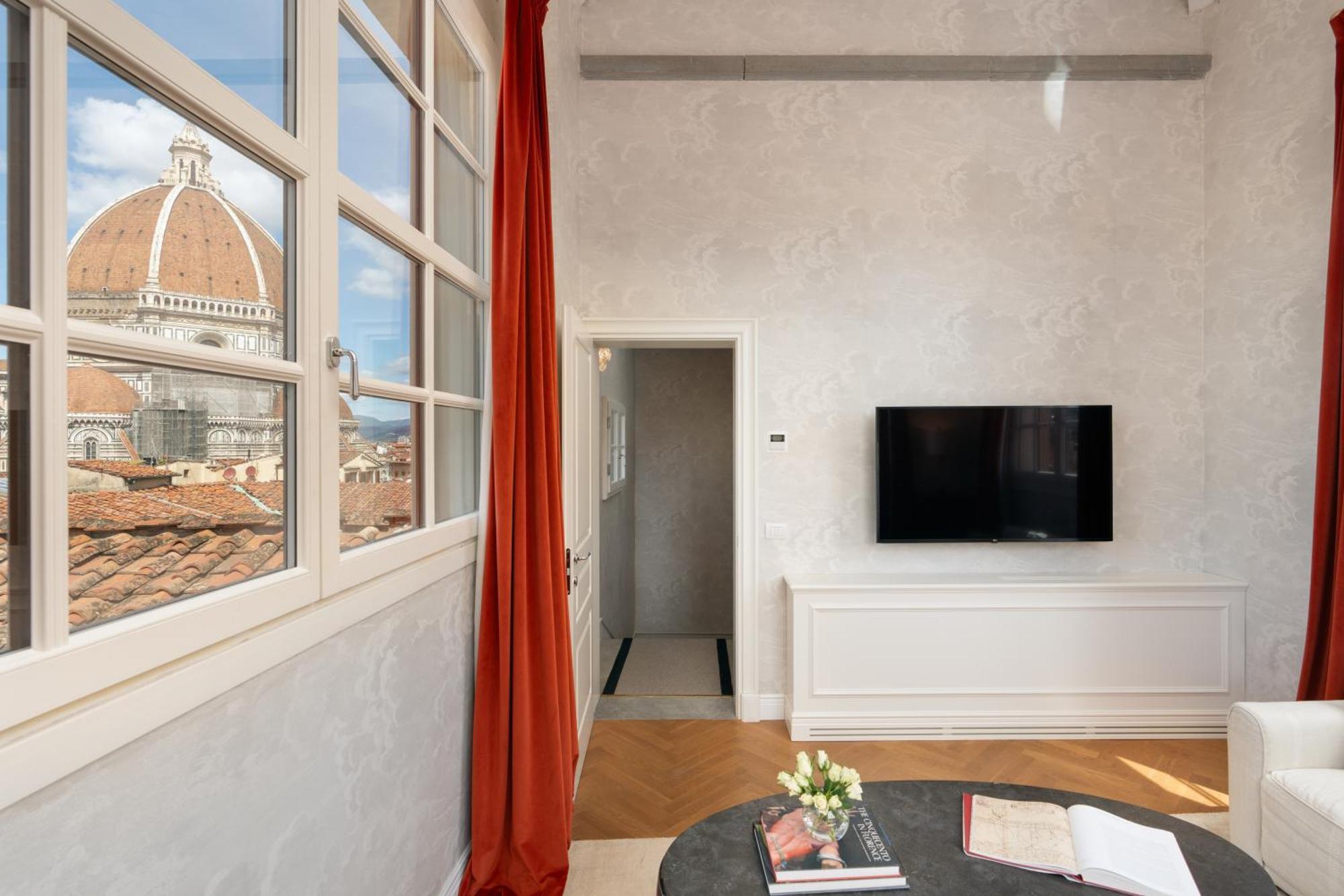 Apartment Palazzo Pazzi Vitali Luxury In Florenz